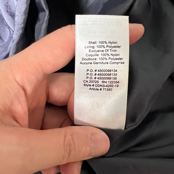 Aritzia TNA purple windbreaker pullover size xs preloved - Picture 5 of 11